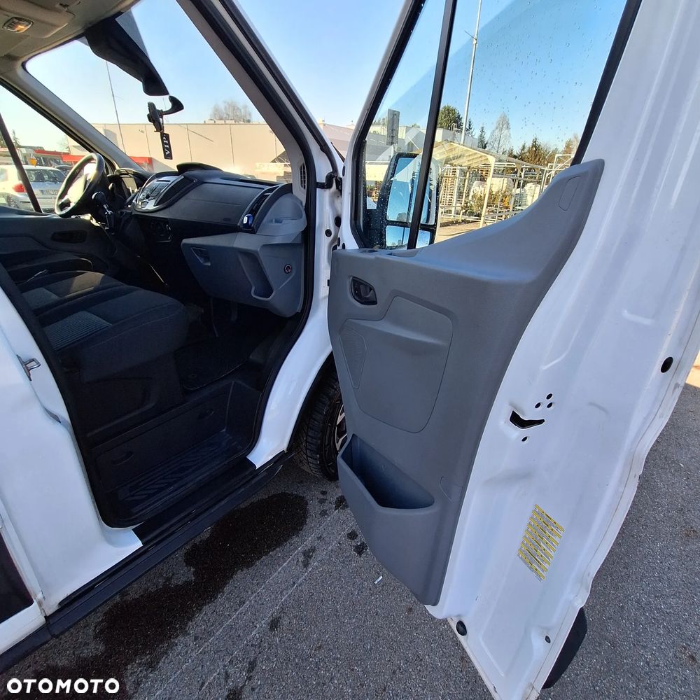 Ford TRANSIT FCD - 5