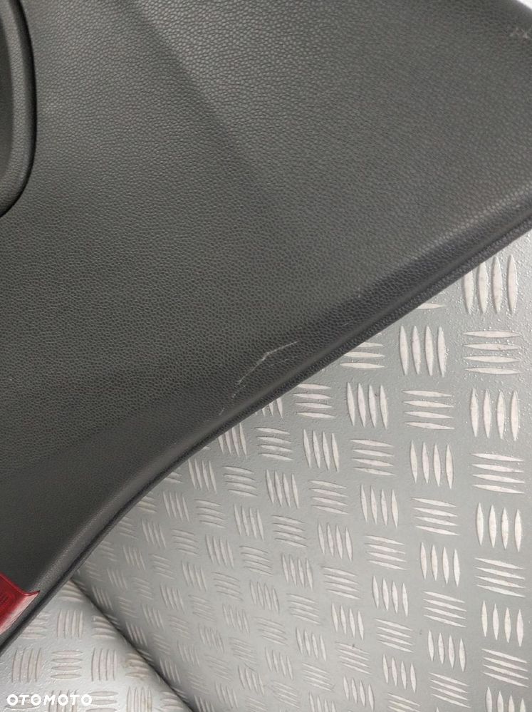 tapicerka prawa boczek drzwi prawy przód przedni FORD FIESTA MK7 LIFT 3D EU - 3
