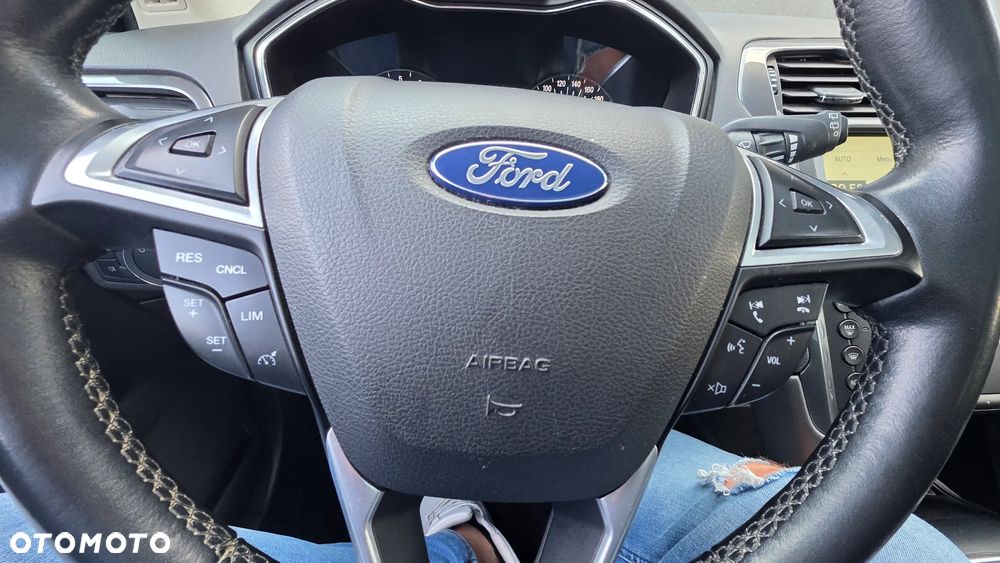 Ford Mondeo 2.0 TDCi STart-Stopp Titanium - 25