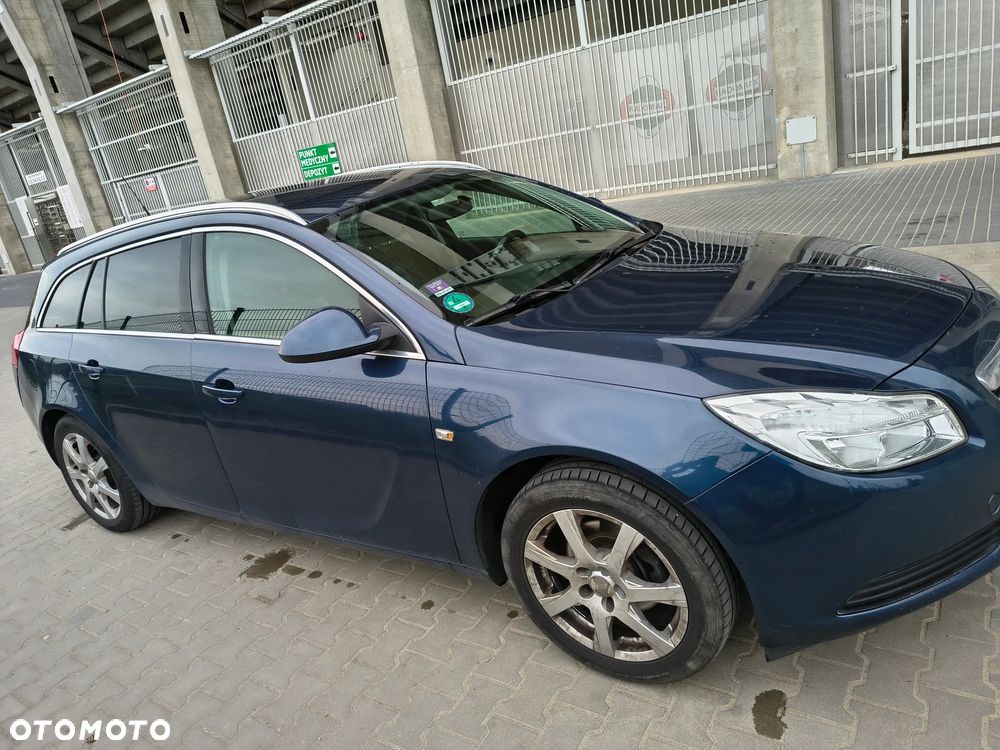 Opel Insignia 1.8 Sport - 24