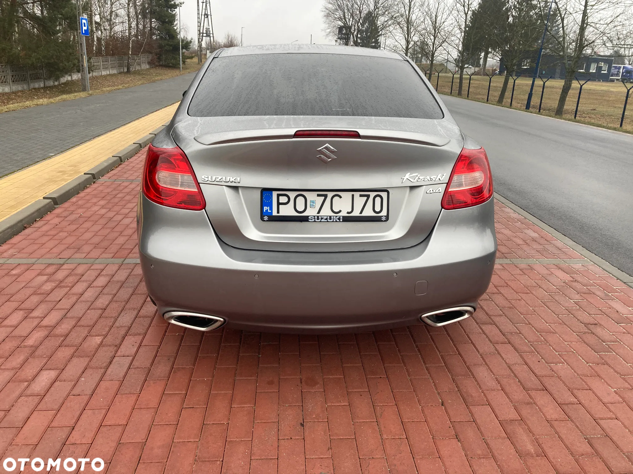 Suzuki Kizashi 2.4 4x4 CVT Sport - 6