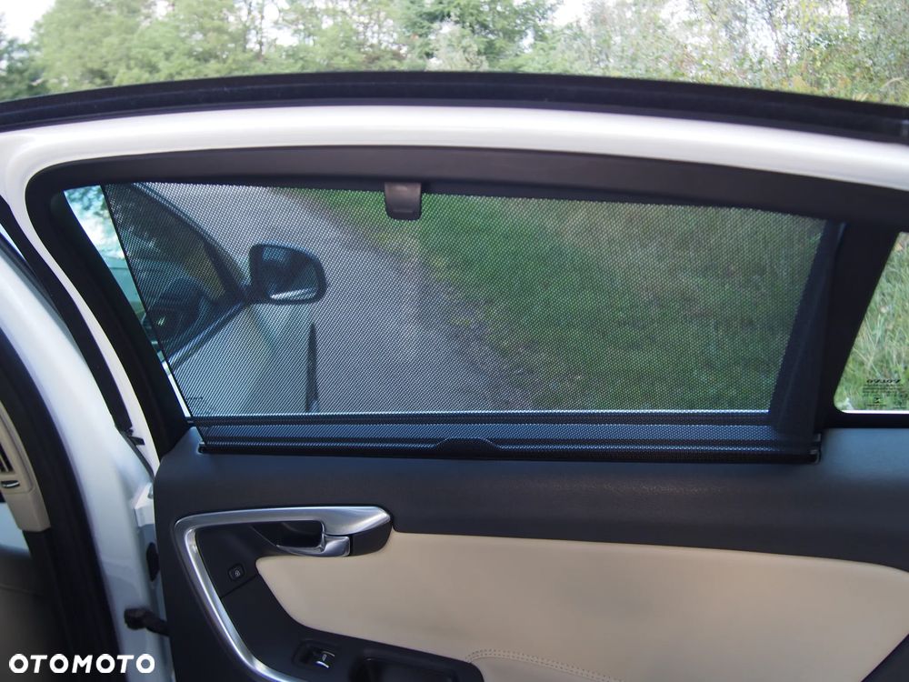 Volvo S60 - 36