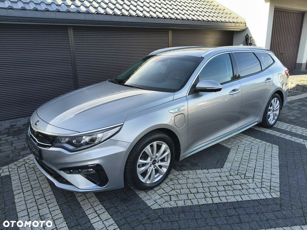 Kia Optima - 30