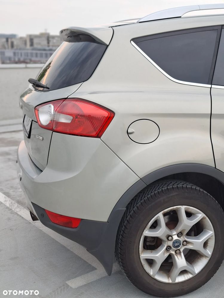 Ford Kuga 2.0 TDCi Titanium - 30