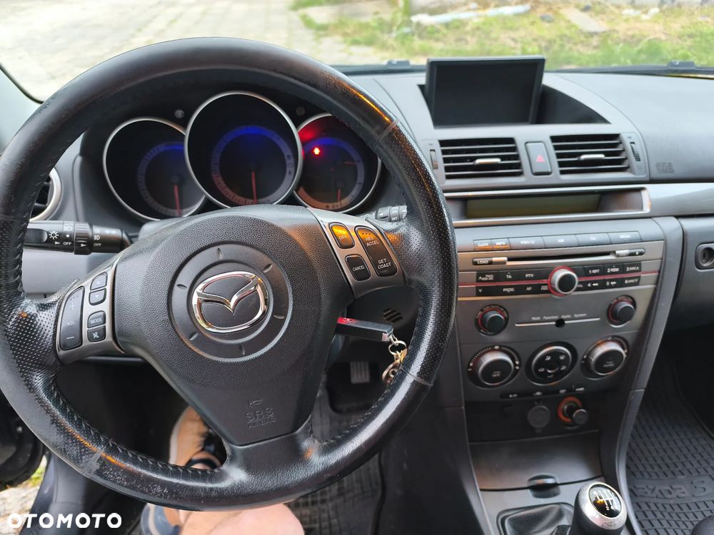 Mazda 3 ver-2-0-16v-active - 10