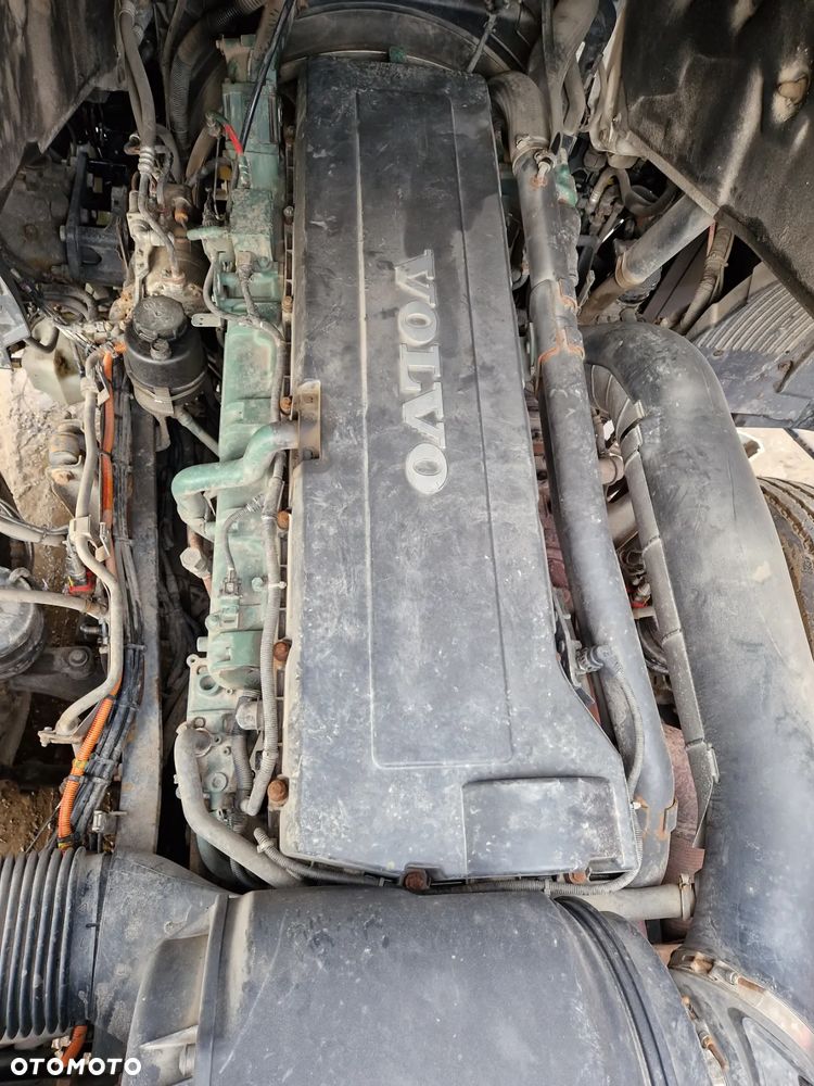 Volvo FH 16 700KM - 24