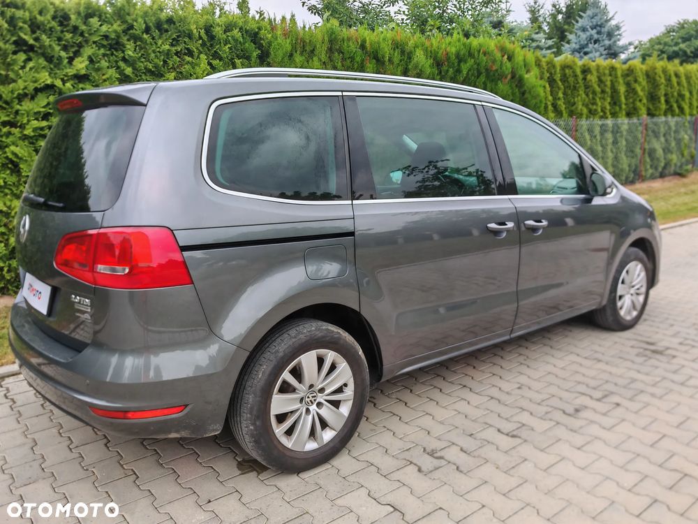 Volkswagen Sharan 2.0 TDI 4Mot Highline - 25