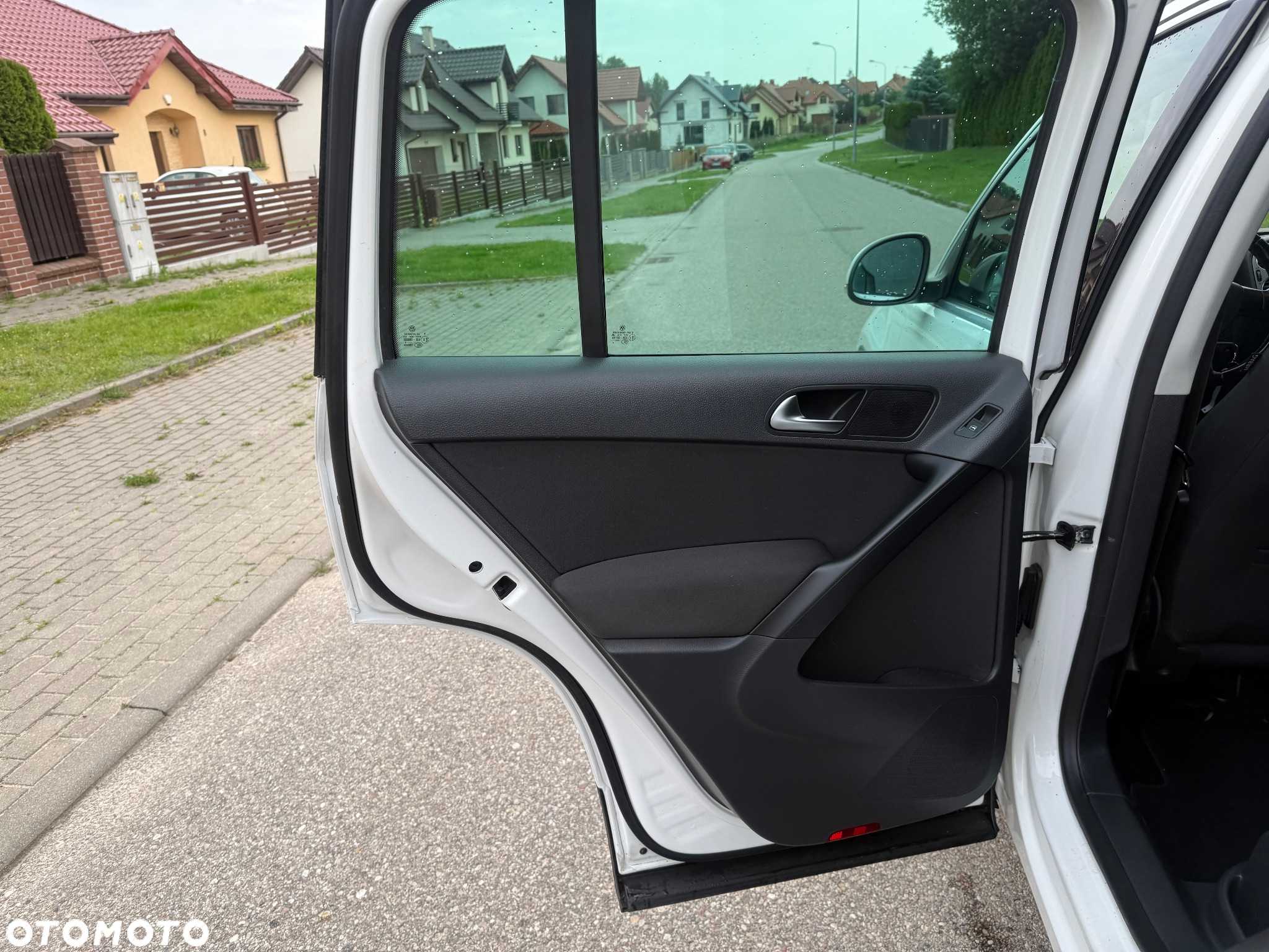 Volkswagen Tiguan - 26