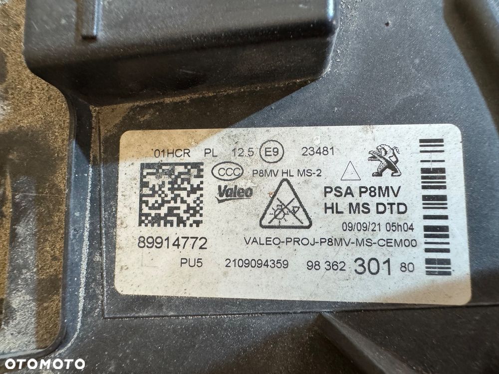 Zderzak przód maska belka lampa lewa lampa prawa peugeot 3008 II lift - 17