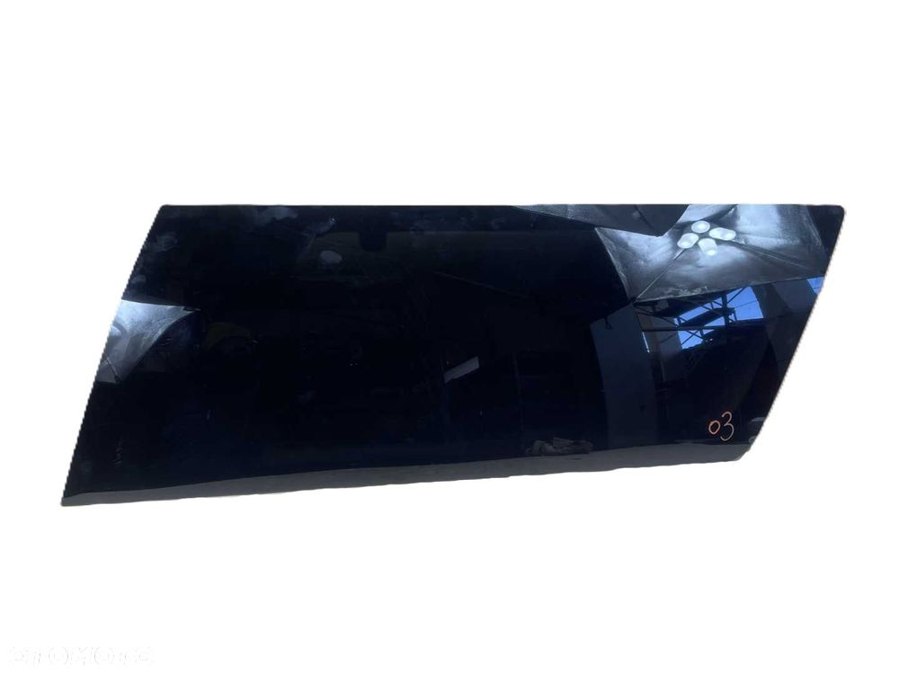 O3 CADILLAC ESCALADE IV 2014 - ESV LWB SZYBA BOCZNA KAROSERYJNA PRAWA - 2