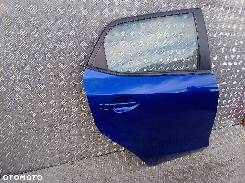 DRZWI PRAWE TYLNE MAZDA 2 - 3