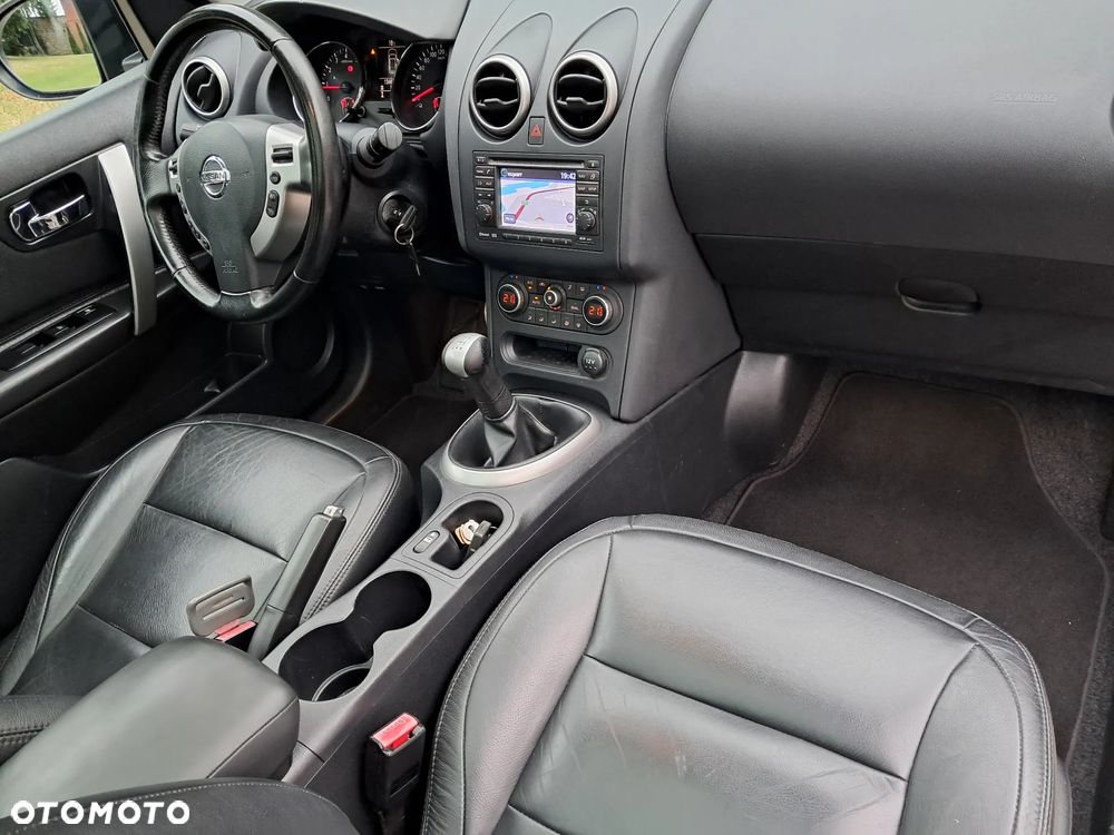 Nissan Qashqai - 8