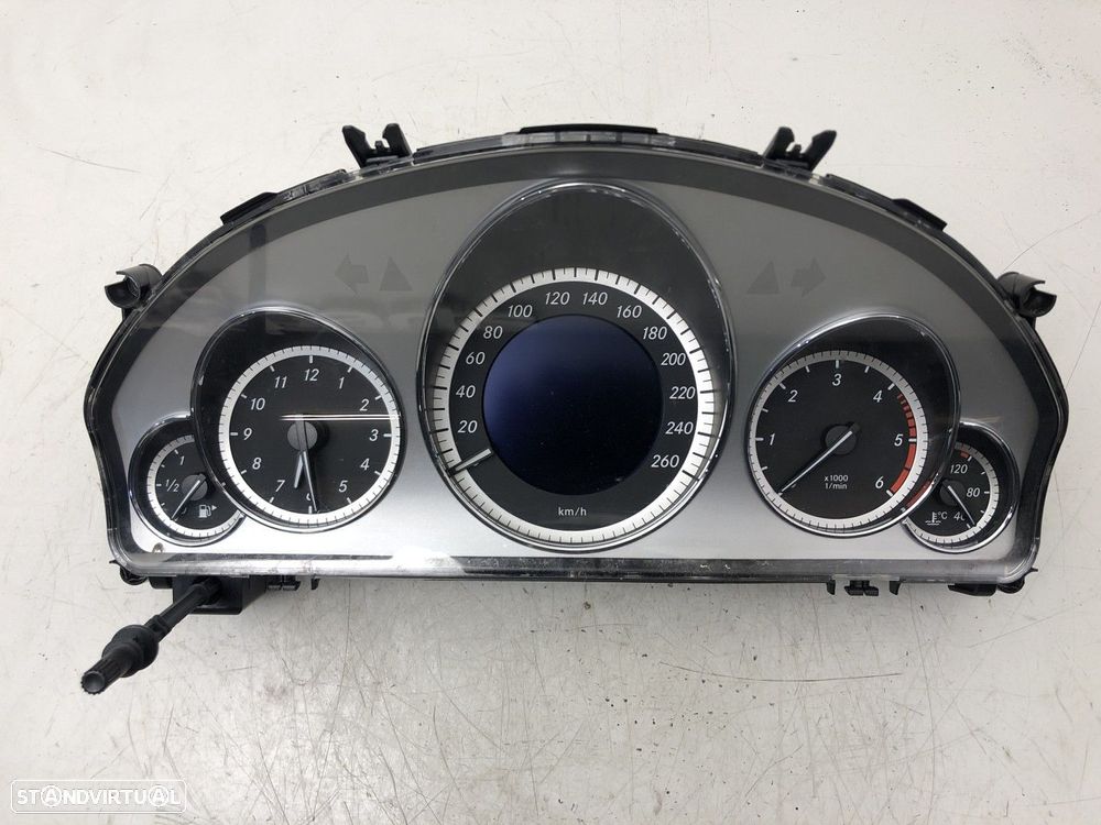 Painel de instrumentos Usado MERCEDES-BENZ E-CLASS T-Model (S212) REF. A21290041... - 1