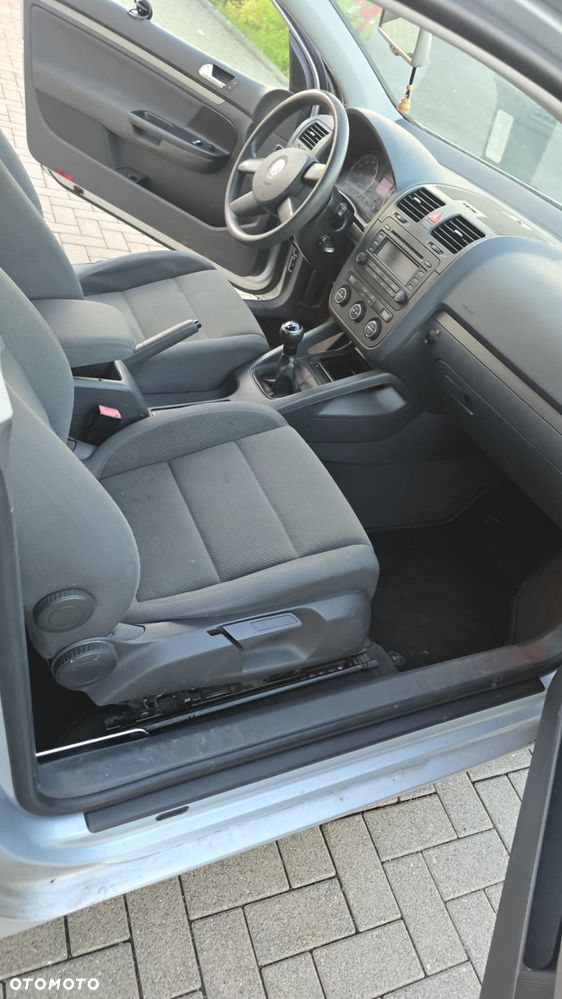 Volkswagen Golf 1.6 FSI Goal - 8
