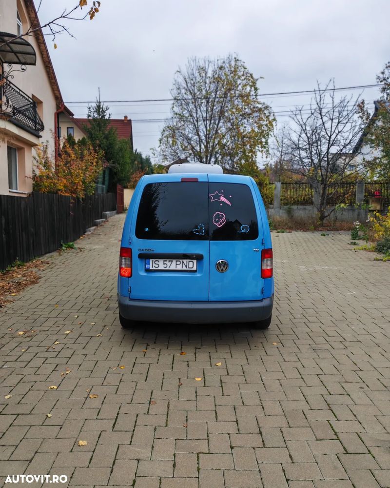 Volkswagen Caddy - 5