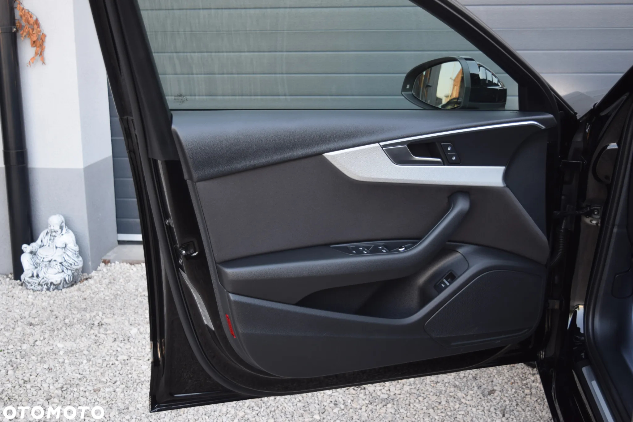 Audi A4 Avant 2.0 TDI Design - 18