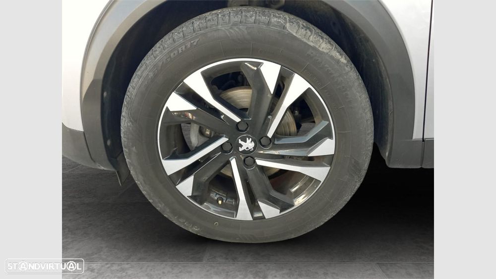 Peugeot 2008 1.2 PureTech Allure - 10
