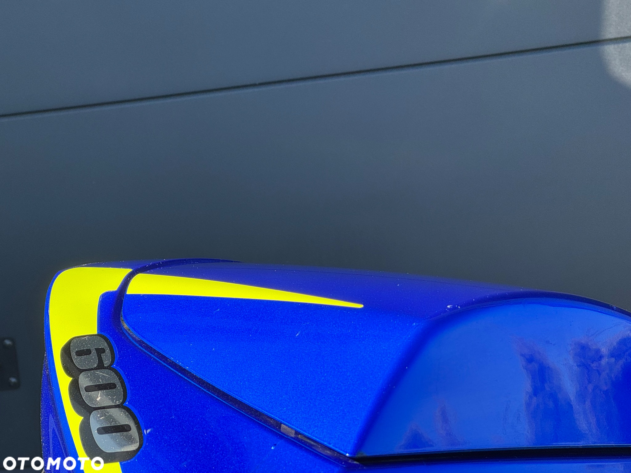 Suzuki GSX-R - 25