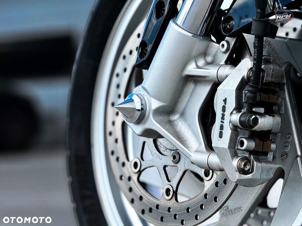 Suzuki Boulevard - 10