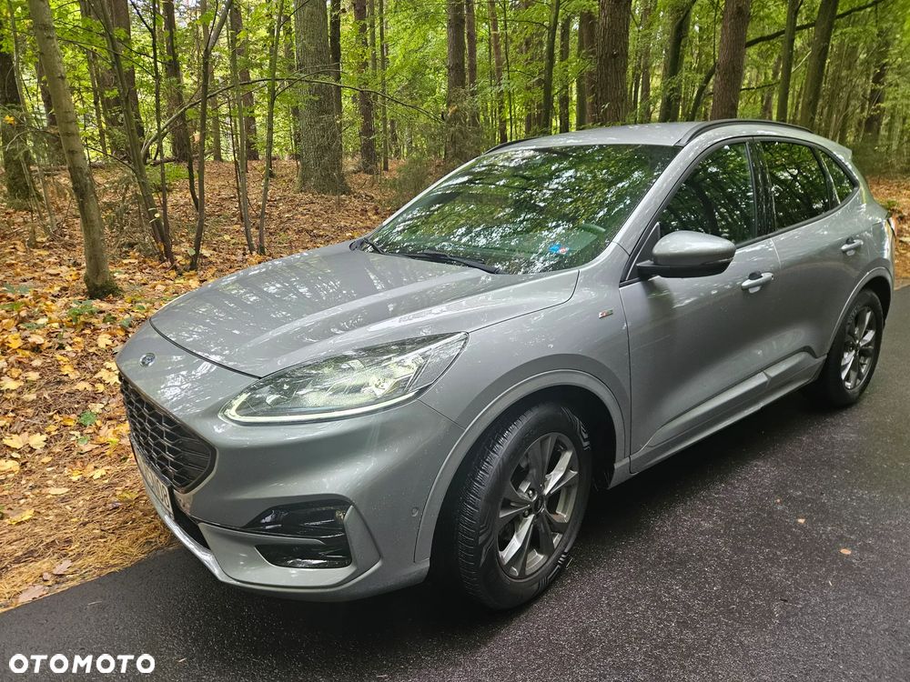 2020 Ford Kuga 1.5 EcoBoost FWD ST-Line X, photograph 4