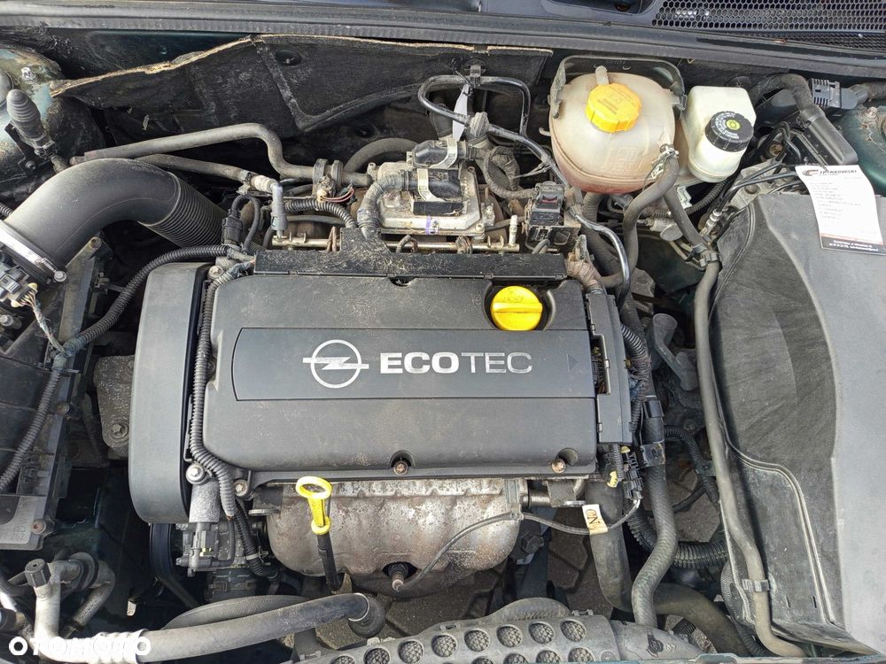 Opel Vectra - 8