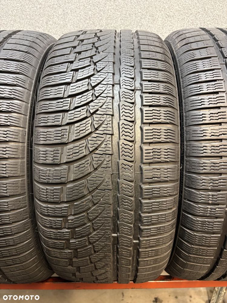 4 OPONY ZIMOWE NOKIAN 225/40/19  100V  M+S, XL - 4
