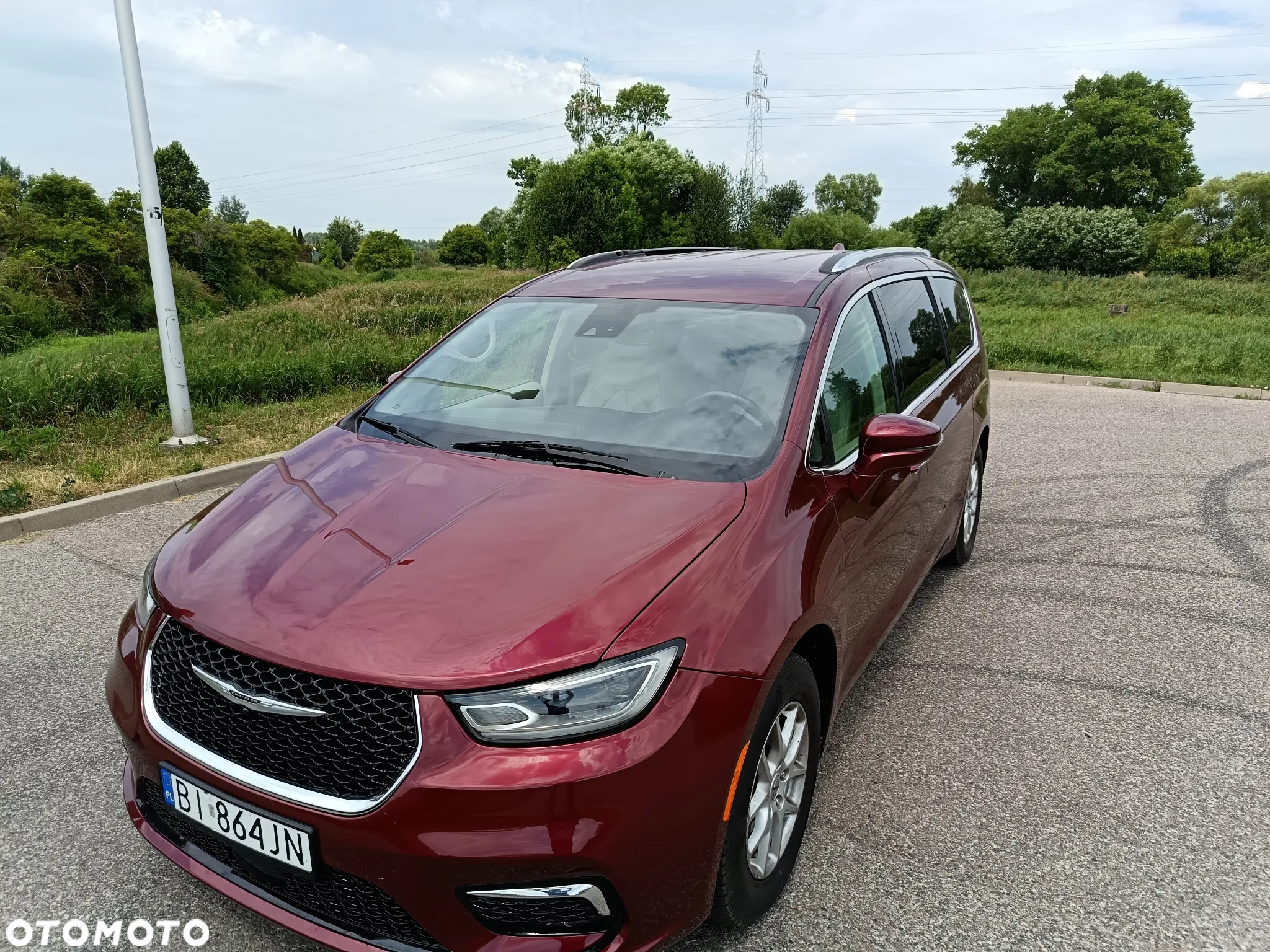 Chrysler Pacifica - 11