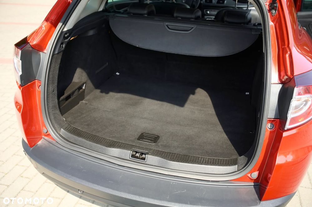 Renault Megane ENERGY dCi 130 BOSE EDITION - 37