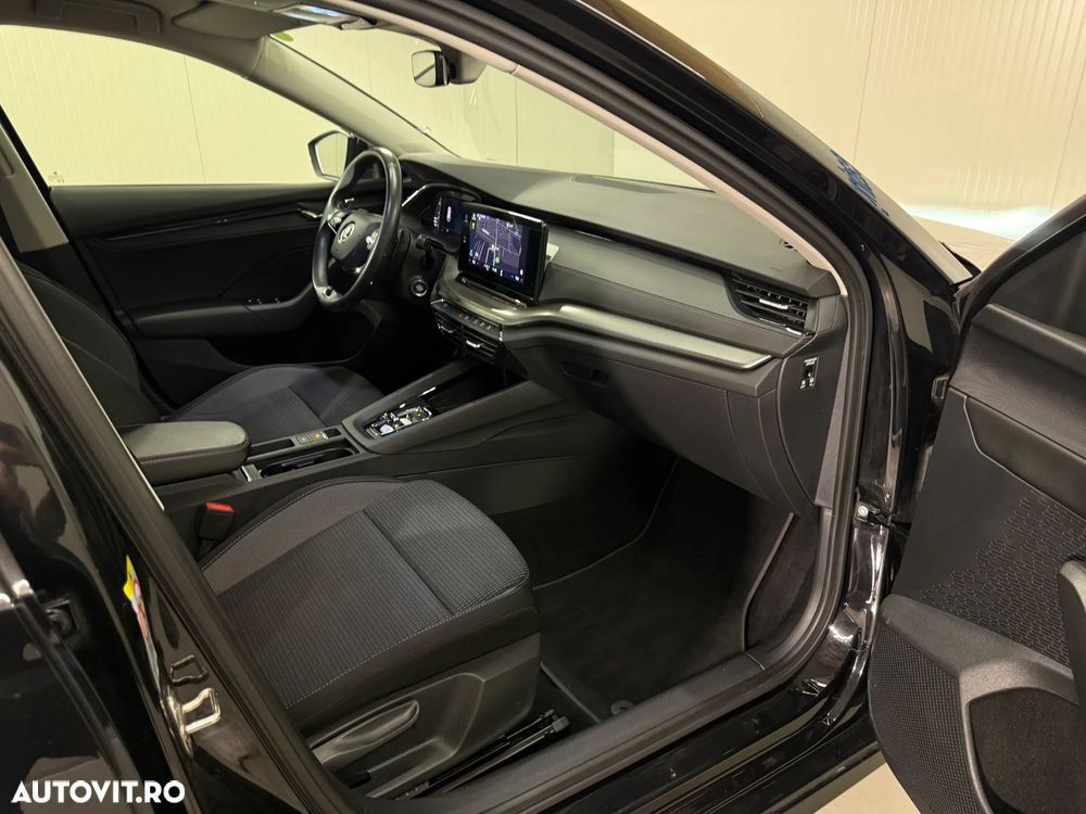 Skoda Octavia Combi 2.0 TDI DSG Ambition - 9