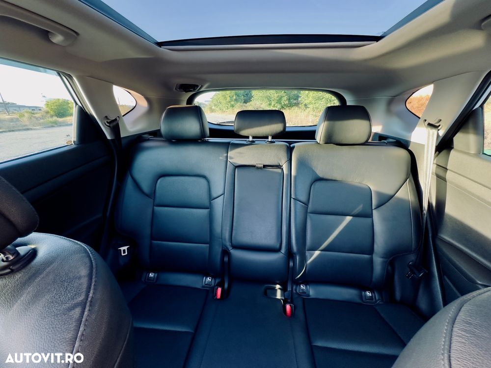 Hyundai Tucson 2.0 CRDI 4WD 6AT Luxury Pack+ - 13