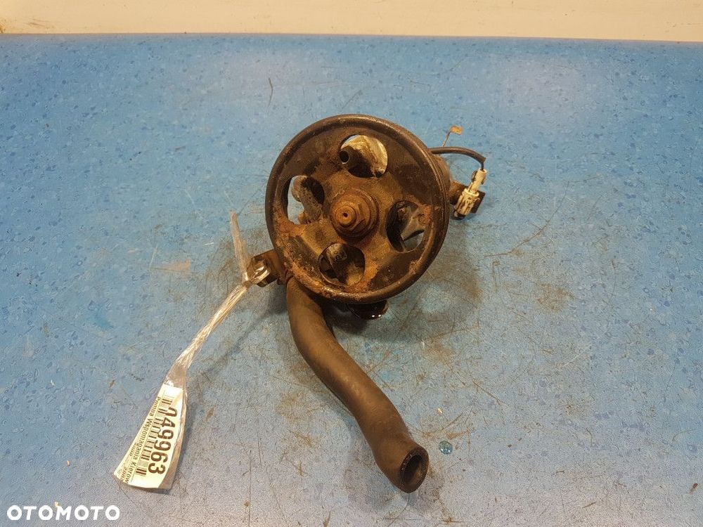 SUBARU IMPREZA II GD 2.0B POMPA WSPOMAGANIA KIEROWNICY - 2