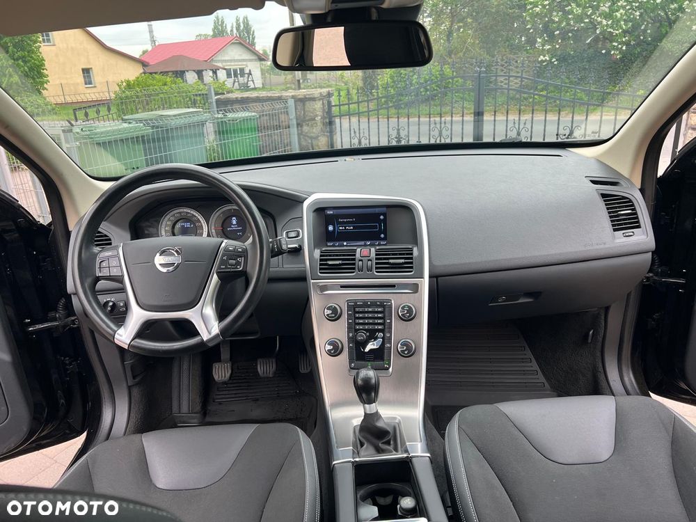 Volvo XC 60 D4 RDesign - 11