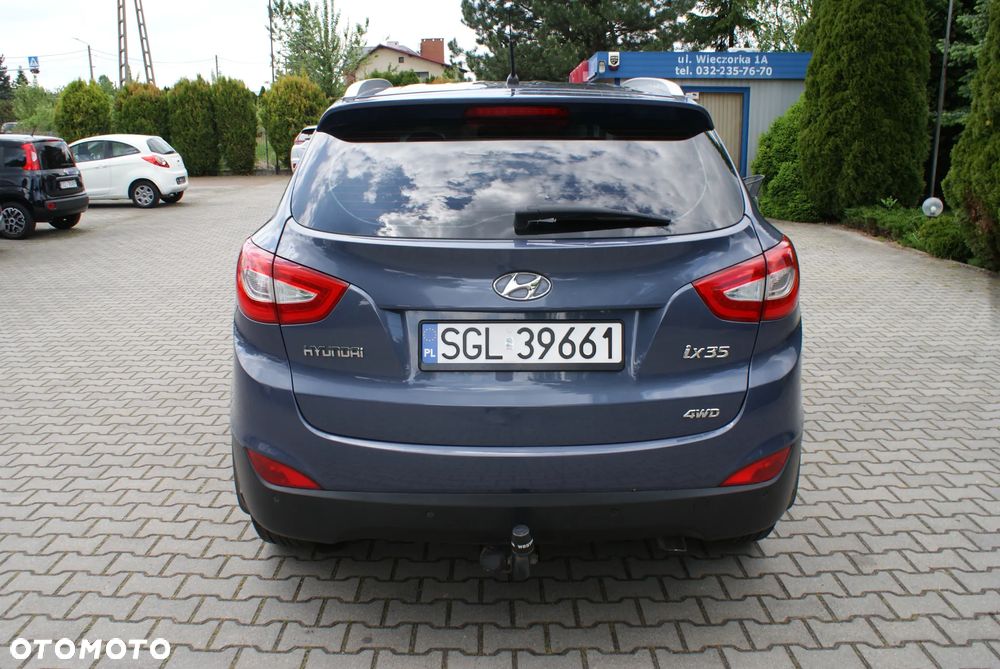 Hyundai ix35 - 12