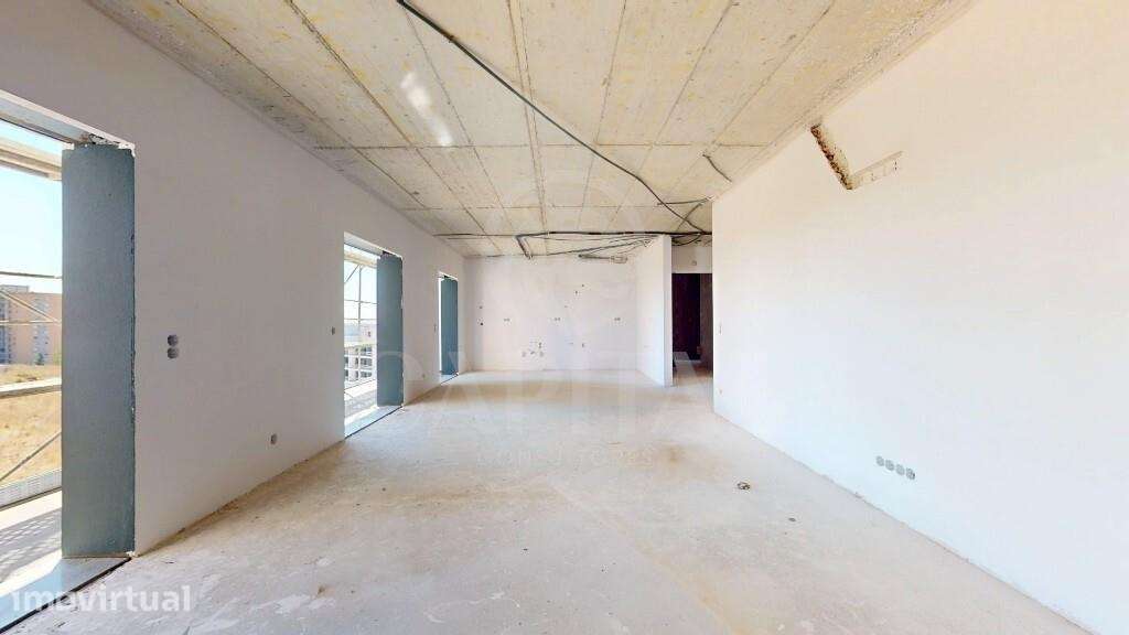 Apartamento moderno a estrear com excelente exposição solar, varanda e - Grande imagem: 3/21