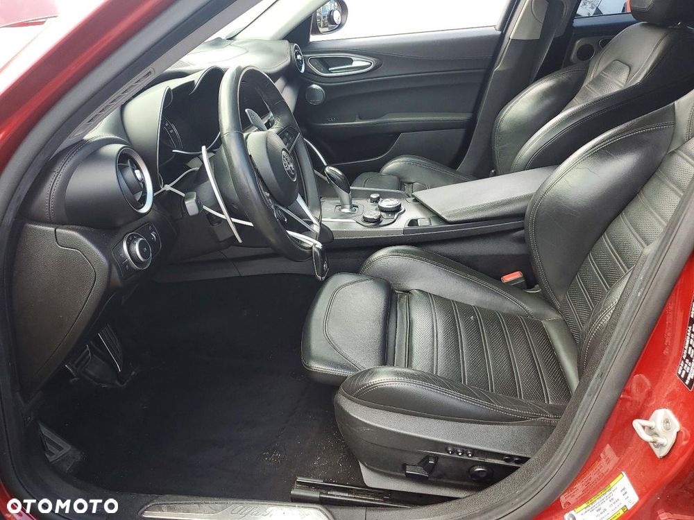 Alfa Romeo Giulia 2.0 Turbo Veloce TI Q4 - 8