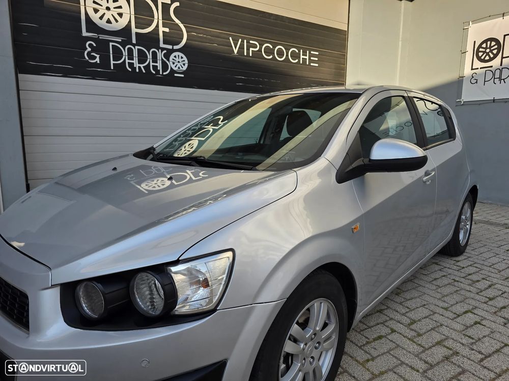 Chevrolet Aveo 1.3 VCDi LTZ - 30