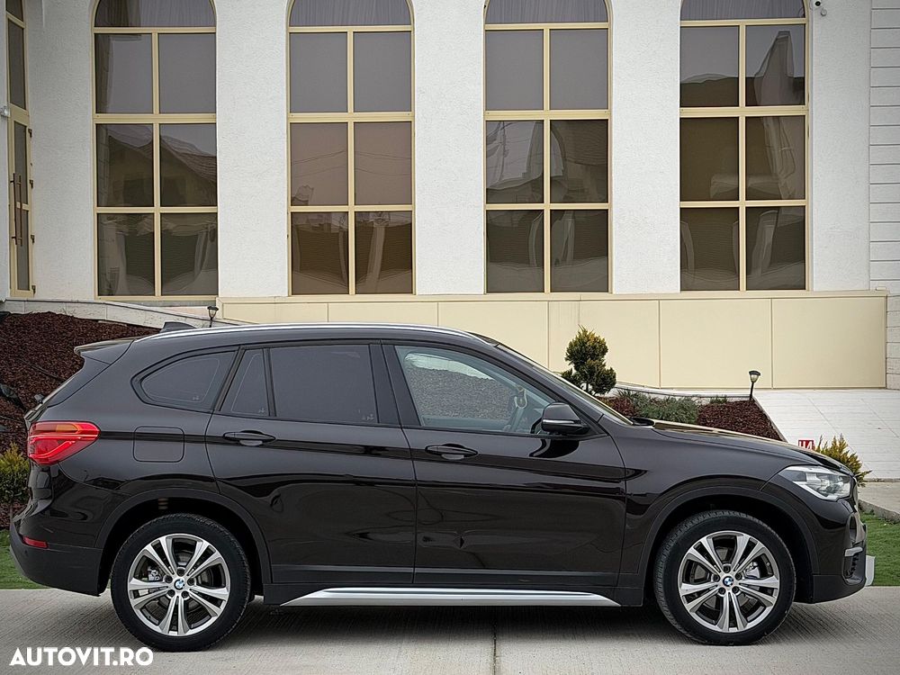 BMW X1 sDrive18d Aut. Sport Line - 3