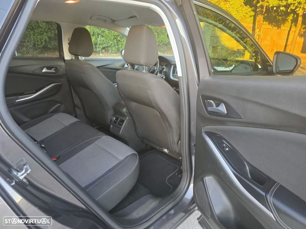 Opel Grandland X 1.5 CDTI Business Edition - 30