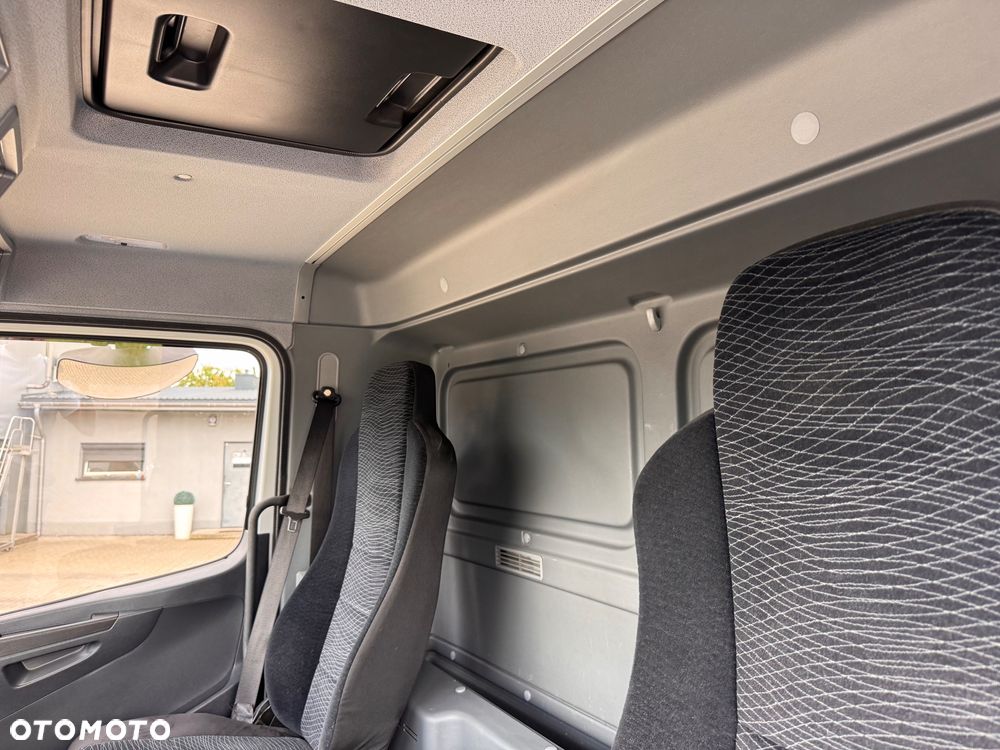Mercedes-Benz ATEGO - 26