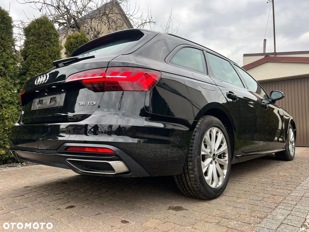 Audi A4 Avant 35 TDI Sport S tronic - 15
