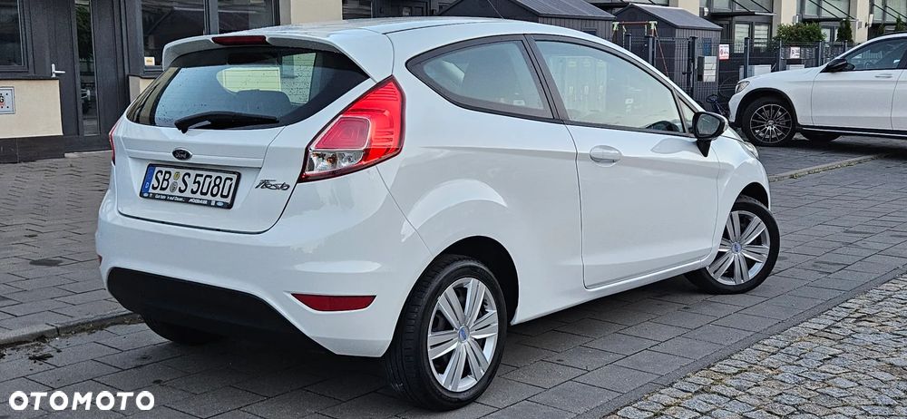 Ford Fiesta 1.25 Trend Edition - 23