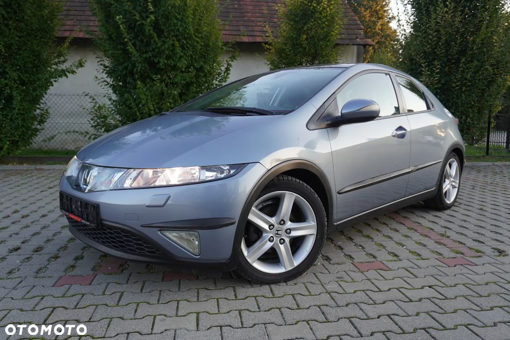 Honda Civic 1.8 Executive NAVI i-SHIFT - 12