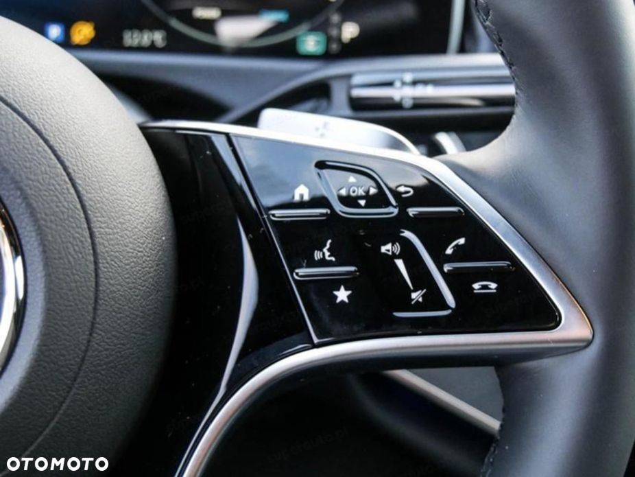 Mercedes-Benz Klasa E 220 d mHEV 4-Matic Avantgarde 9G-Tronic - 12