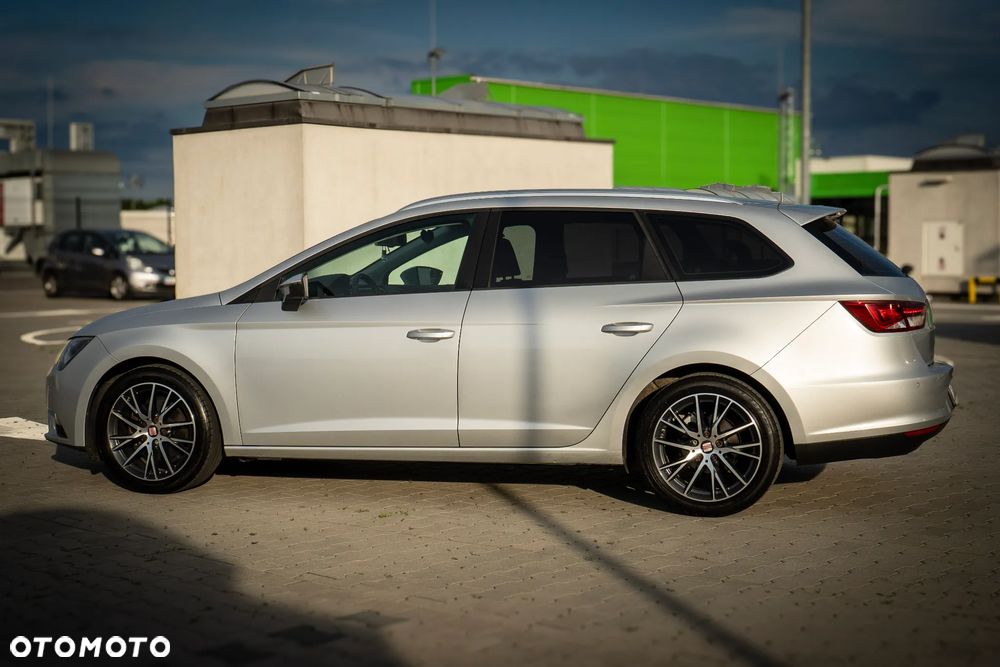 Seat Leon 1.6 TDI ECOMOTIVE Style S&S - 4