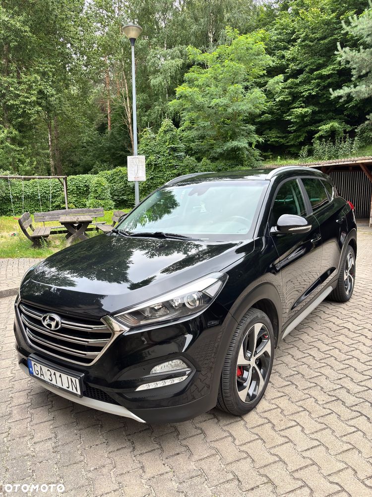 Hyundai Tucson 2.0 CRDi 4WD Automatik Style - 1