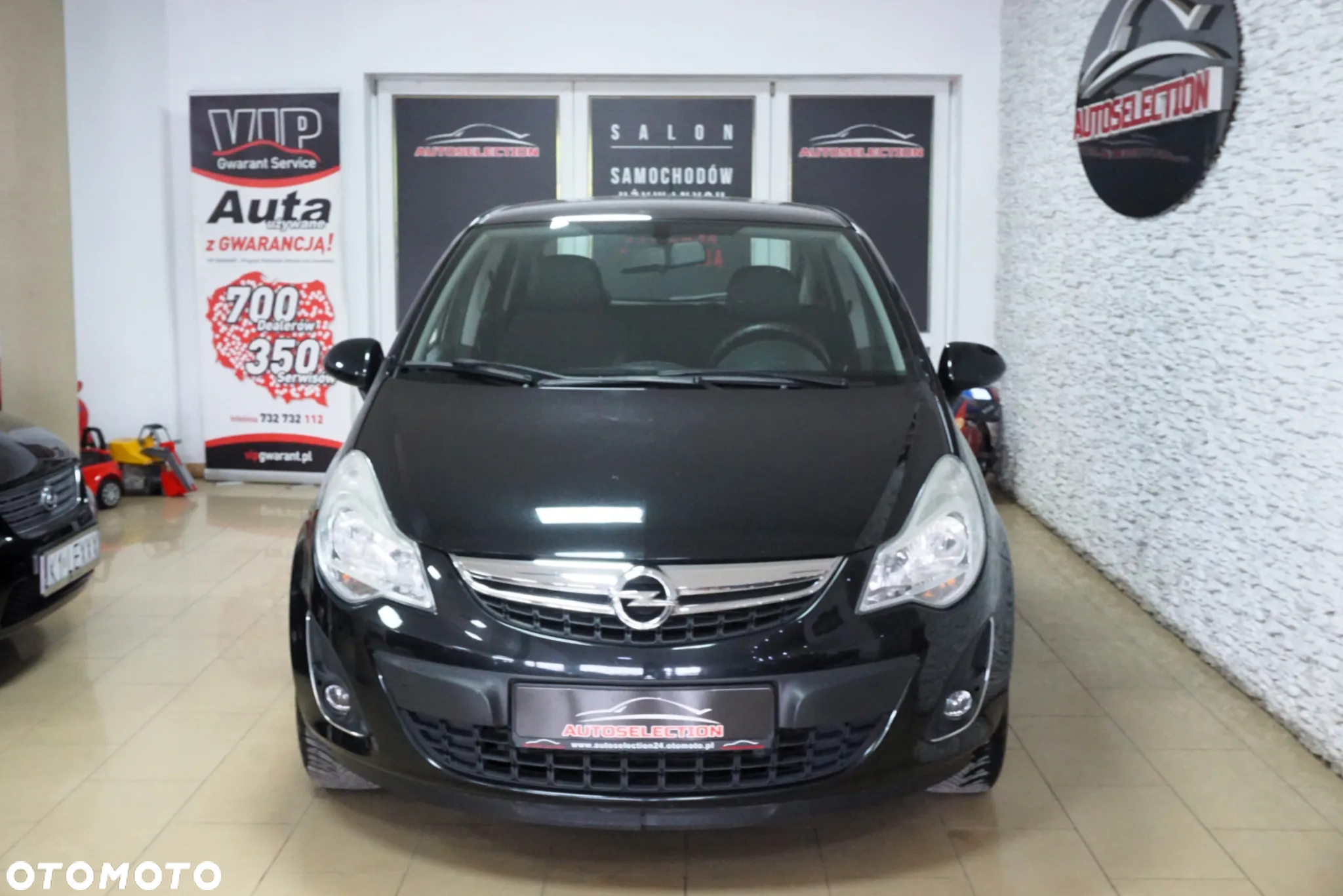 Opel Corsa 1.2 16V Cosmo S&S - 2