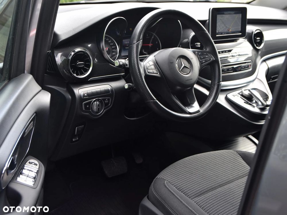 Mercedes-Benz Klasa V 300 d 9G-Tronic - 20
