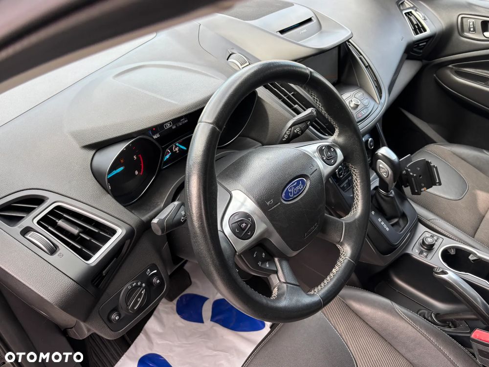 Ford Kuga 2.0 TDCi 4x4 Business Edition - 30