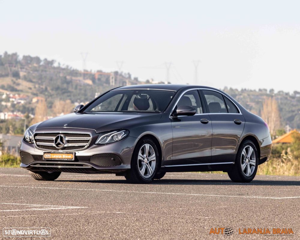 Mercedes-Benz E 220 d Exclusive - 12