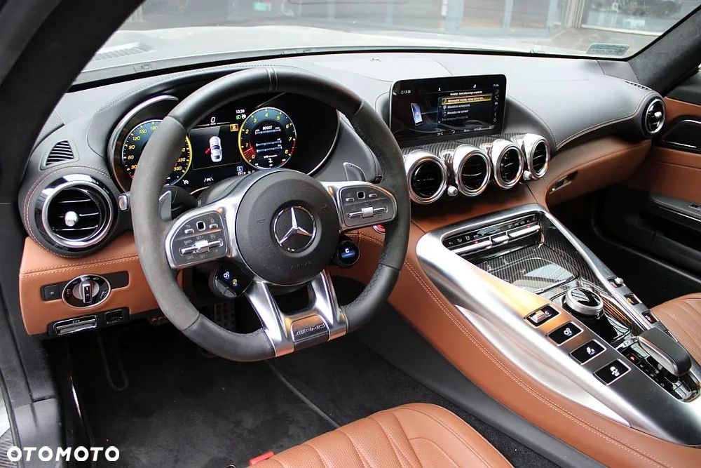Mercedes-Benz AMG GT C - 16